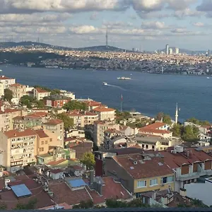 Taksim Square Luxury And Flats By Mesut מלון