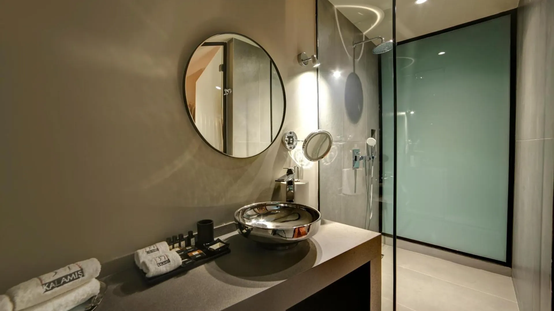 39 Kalamis Marina Hotel & Restaurant Istanbul