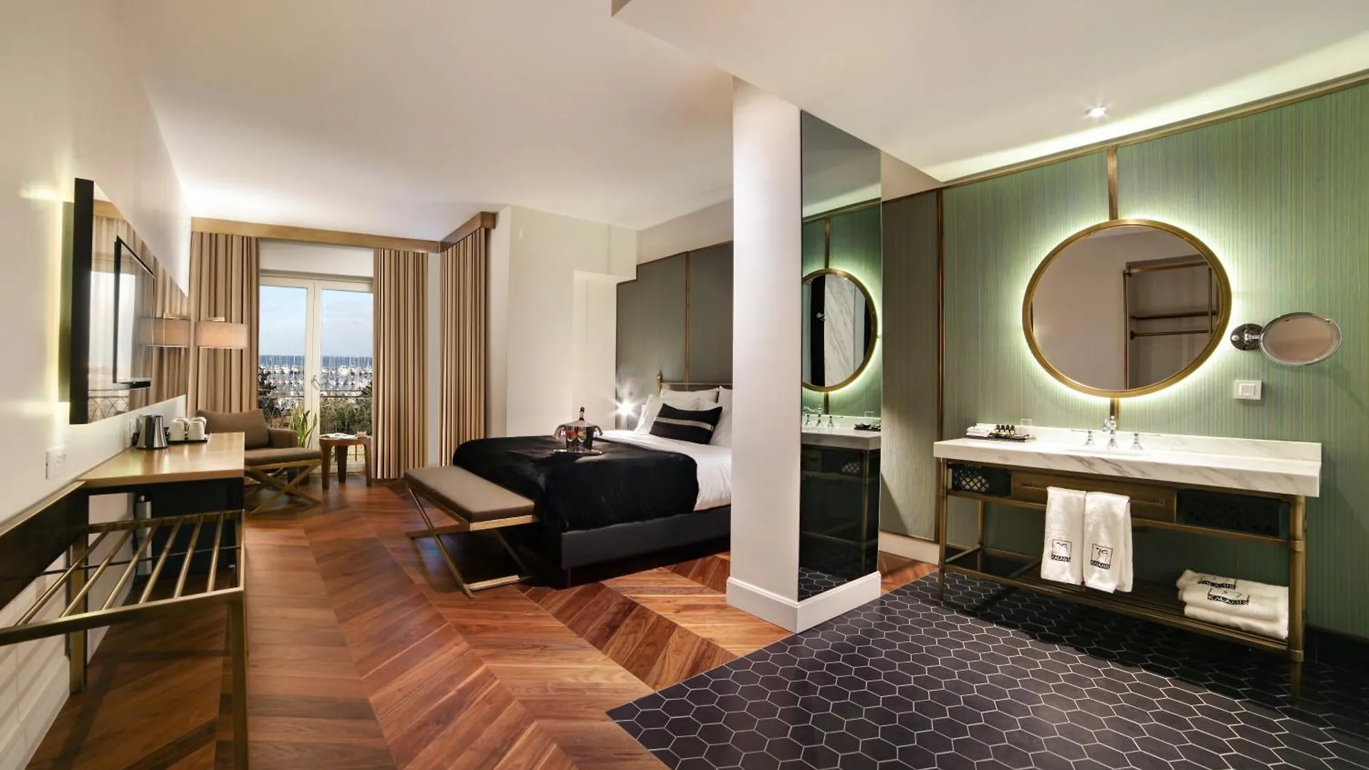 39 Kalamis Marina Hotel & Restaurant Istanbul