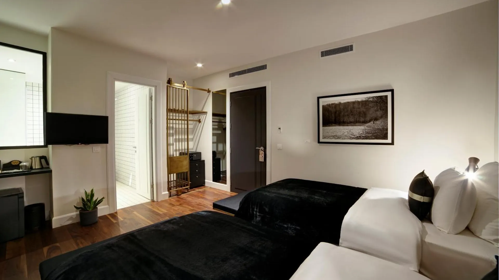 39 Kalamis Marina Hotel & Restaurant Istanbul